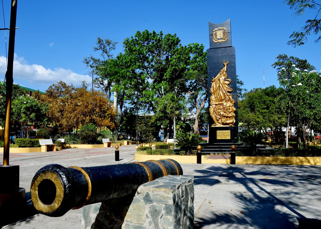 Azua Parque 19 de Marzo